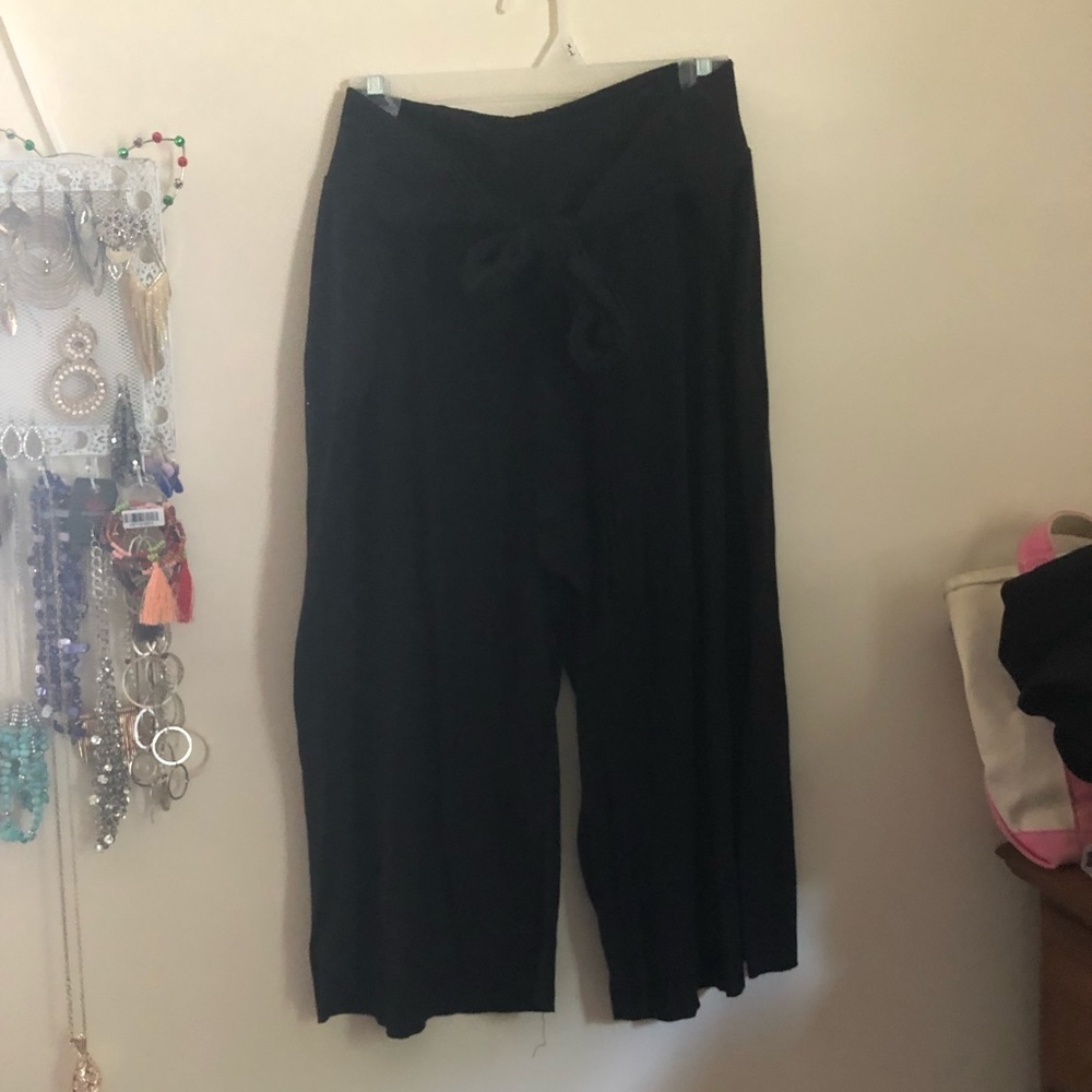Capri Groucho pants
